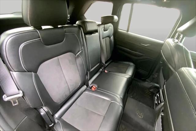 2024 Jeep Grand Cherokee Altitude 4x2