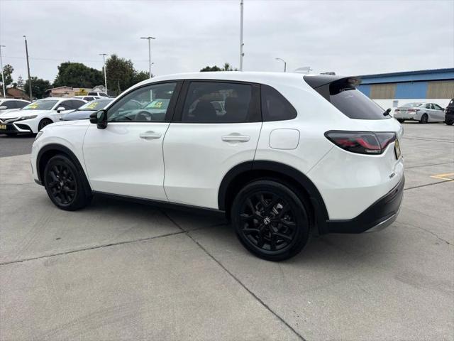 2024 Honda HR-V 2WD Sport