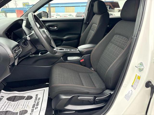 2024 Honda HR-V 2WD Sport