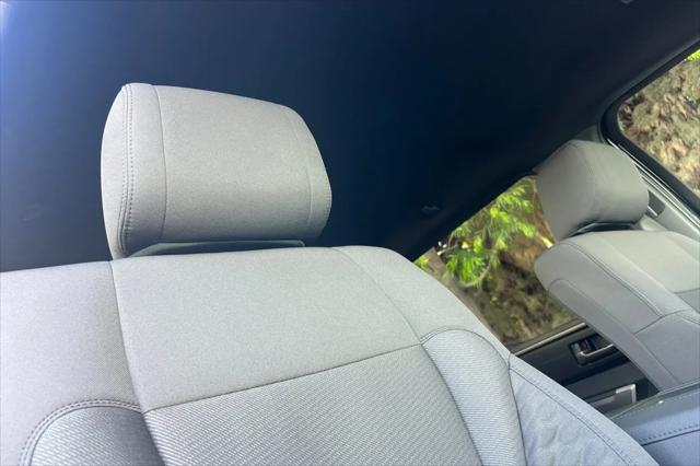 2026 Toyota Tundra SR5 CrewMax 5.5' Bed