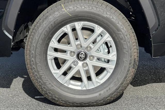 2026 Toyota Tundra SR5 CrewMax 5.5' Bed