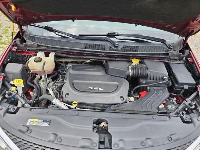 2017 Chrysler Pacifica Touring-L Plus