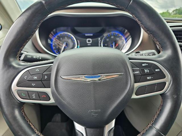 2017 Chrysler Pacifica Touring-L Plus