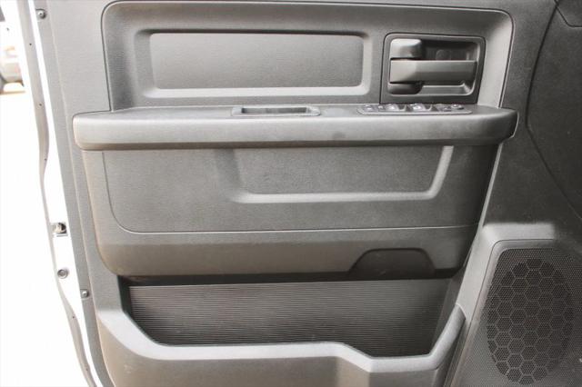 2022 Ram 2500 Tradesman Crew Cab 4x4 8' Box