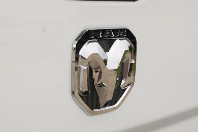 2022 Ram 2500 Tradesman Crew Cab 4x4 8' Box