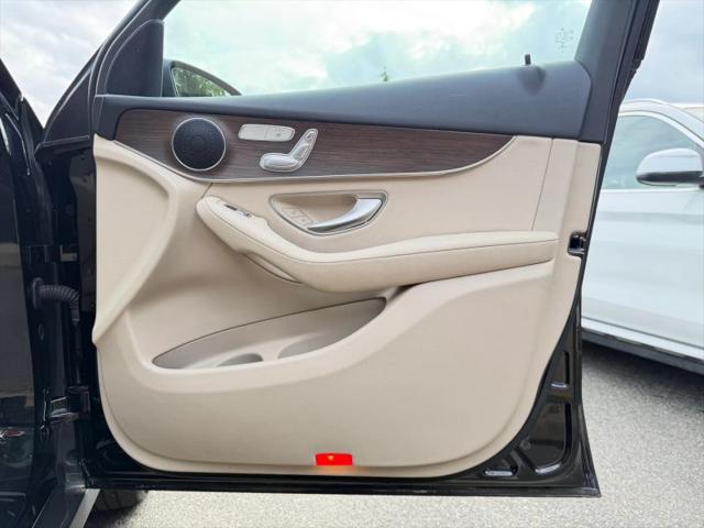 2022 Mercedes-Benz GLC 4MATIC SUV
