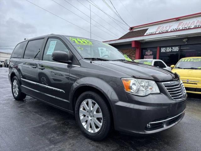 2016 Chrysler Town & Country Touring for sale in Louisville, KY