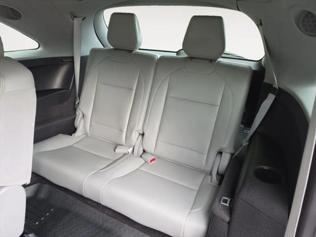 2017 Acura MDX w/Technology Package