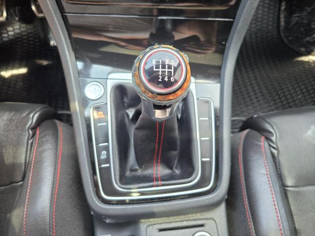 2018 Volkswagen Golf GTI 2.0T SE