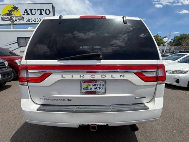2015 Lincoln Navigator L Base