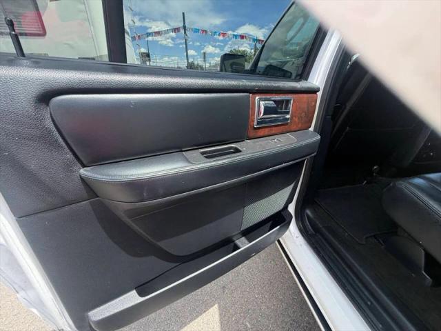 2015 Lincoln Navigator L Base