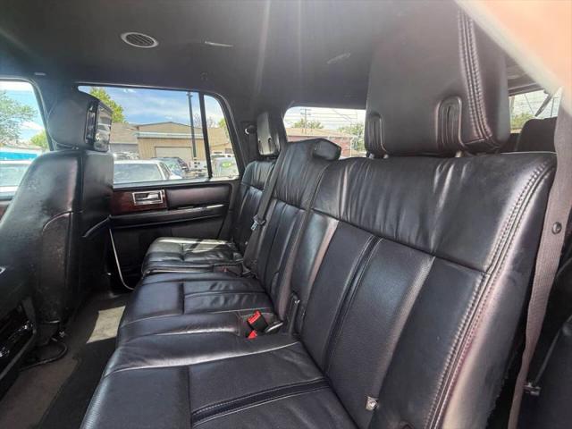 2015 Lincoln Navigator L Base