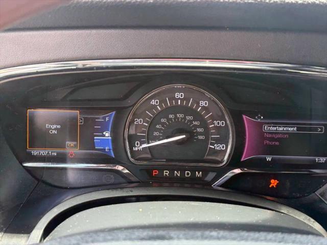 2015 Lincoln Navigator L Base