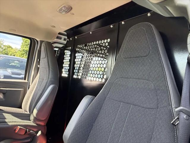 2024 Chevrolet Express Cargo Van RWD 2500 Regular Wheelbase WT