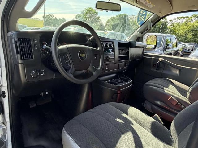 2024 Chevrolet Express Cargo Van RWD 2500 Regular Wheelbase WT