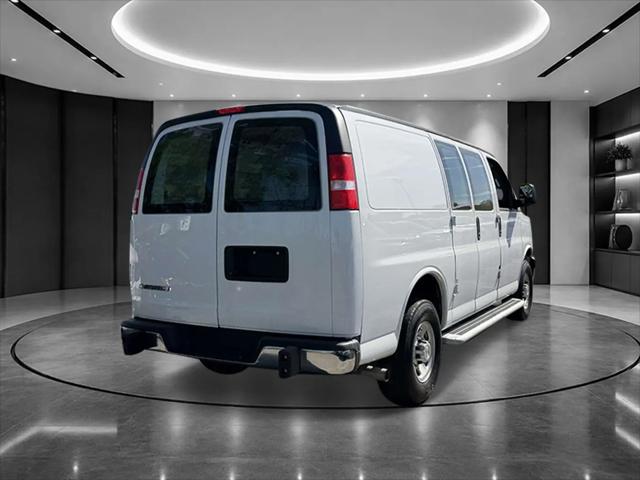 2024 Chevrolet Express Cargo Van RWD 2500 Regular Wheelbase WT