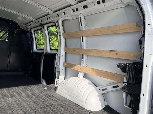 2024 Chevrolet Express Cargo Van RWD 2500 Regular Wheelbase WT