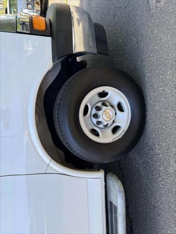 2024 Chevrolet Express Cargo Van RWD 2500 Regular Wheelbase WT
