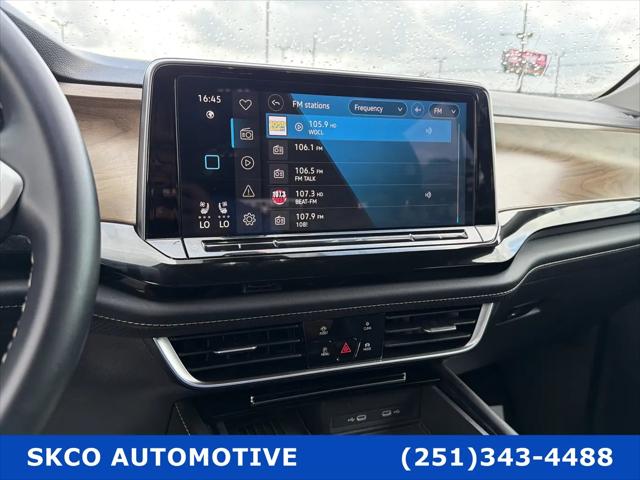 2025 Volkswagen Atlas 2.0T SE w/Technology
