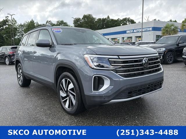 2025 Volkswagen Atlas 2.0T SE w/Technology