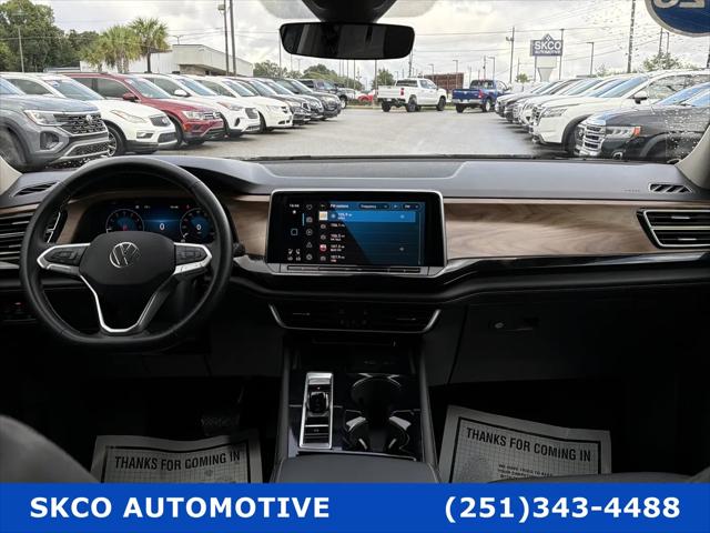 2025 Volkswagen Atlas 2.0T SE w/Technology