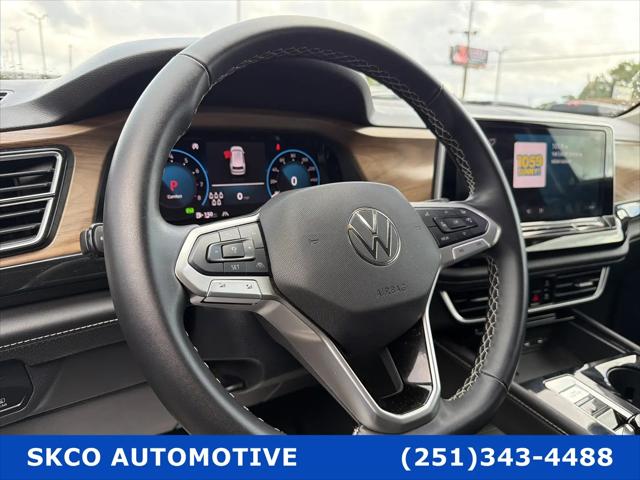 2025 Volkswagen Atlas 2.0T SE w/Technology