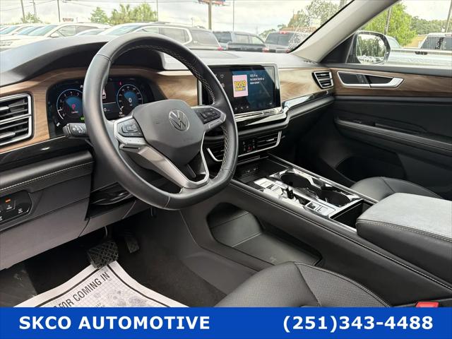 2025 Volkswagen Atlas 2.0T SE w/Technology