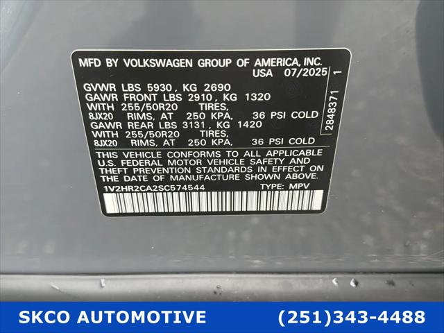 2025 Volkswagen Atlas 2.0T SE w/Technology