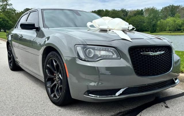 2019 Chrysler 300 Touring for sale in Indianapolis, IN
