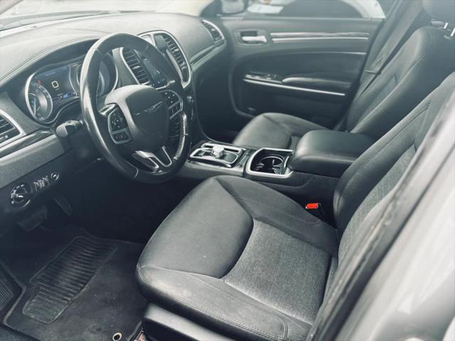 2019 Chrysler 300 Touring