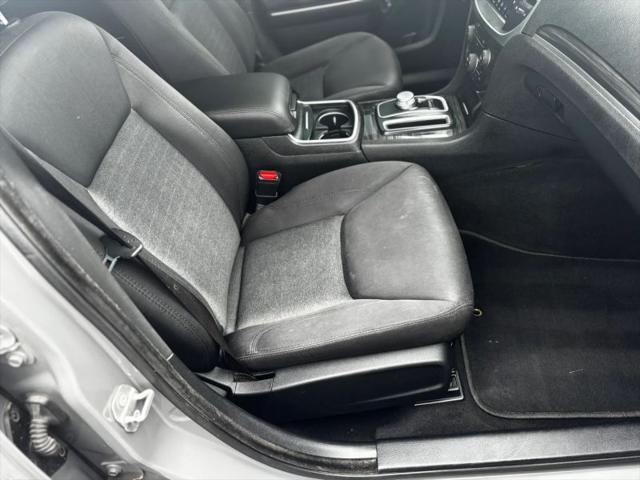 2019 Chrysler 300 Touring