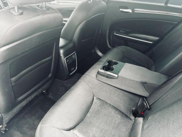 2019 Chrysler 300 Touring