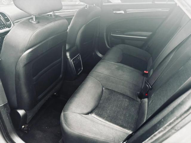 2019 Chrysler 300 Touring