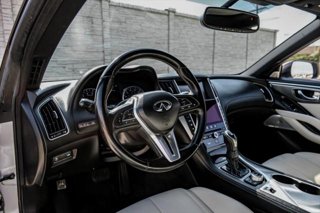 2017 INFINITI Q60 3.0t Premium