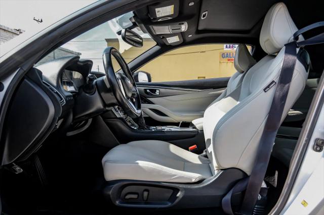 2017 INFINITI Q60 3.0t Premium