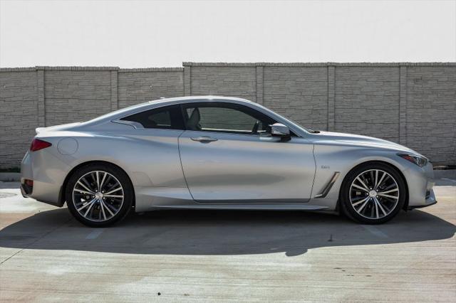 2017 INFINITI Q60 3.0t Premium