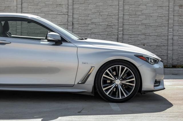 2017 INFINITI Q60 3.0t Premium