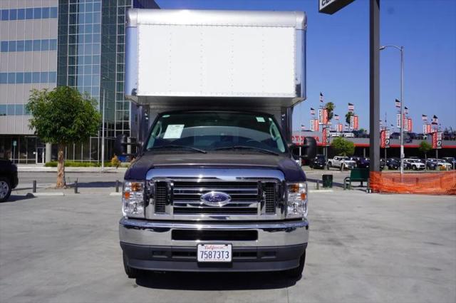 2024 Ford E-450 Cutaway Base