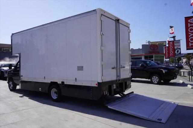 2024 Ford E-450 Cutaway Base