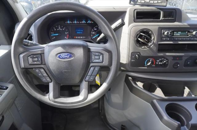 2024 Ford E-450 Cutaway Base