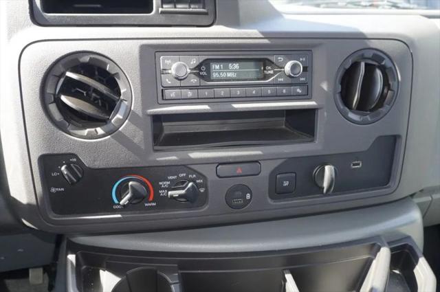 2024 Ford E-450 Cutaway Base
