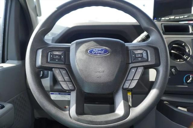 2024 Ford E-450 Cutaway Base