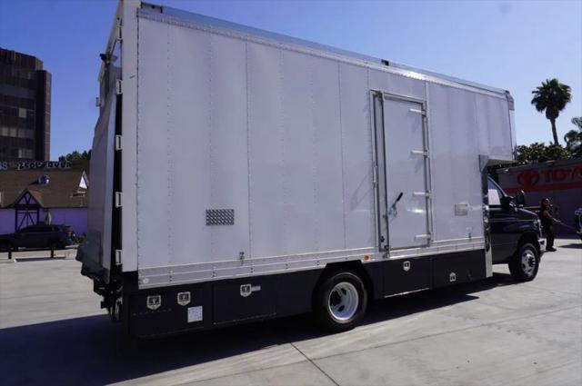 2024 Ford E-450 Cutaway Base