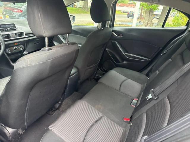2014 Mazda Mazda3 i Touring