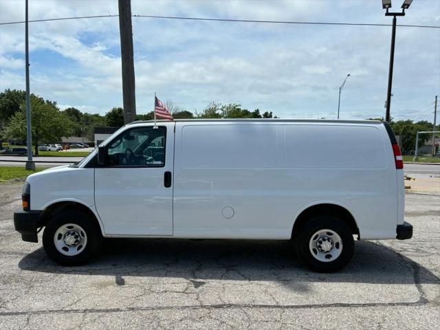 2022 Chevrolet Express Cargo Van RWD 2500 Regular Wheelbase WT