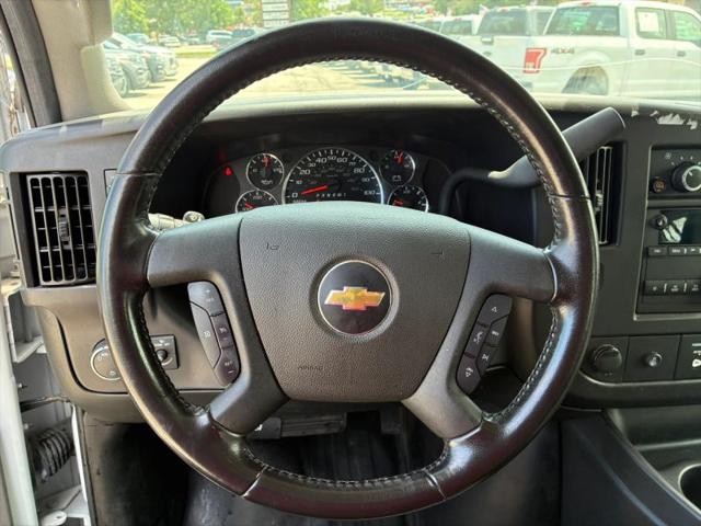 2022 Chevrolet Express Cargo Van RWD 2500 Regular Wheelbase WT