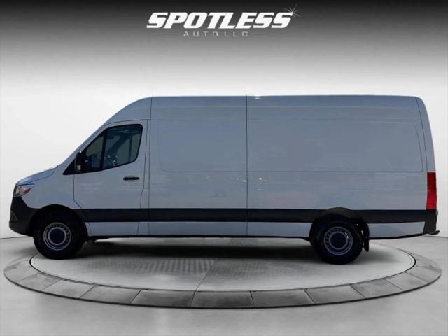 2022 Mercedes-Benz Sprinter 2500 High Roof I4