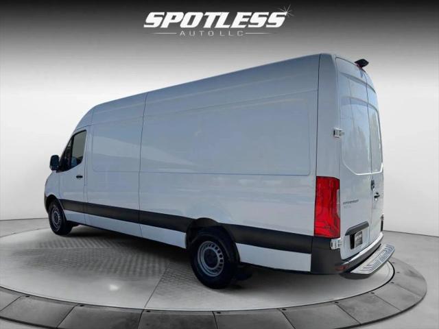2022 Mercedes-Benz Sprinter 2500 High Roof I4