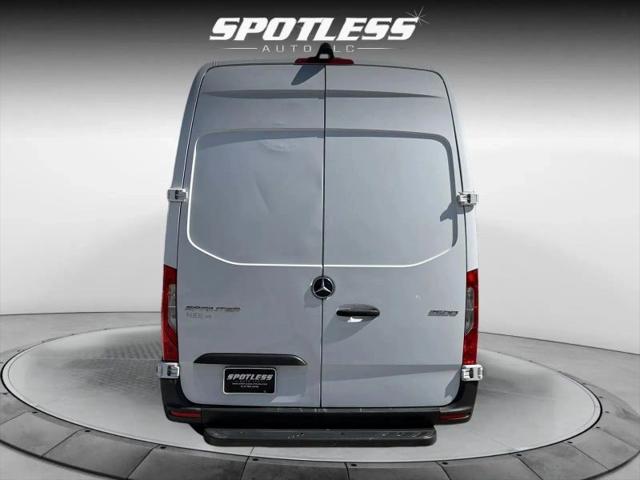 2022 Mercedes-Benz Sprinter 2500 High Roof I4