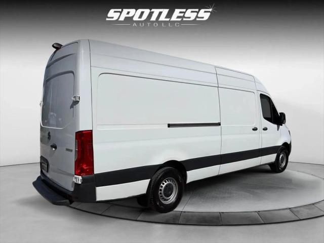 2022 Mercedes-Benz Sprinter 2500 High Roof I4